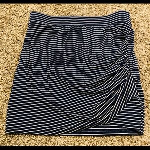 Z Supply Navy & white striped mini skirt size xs